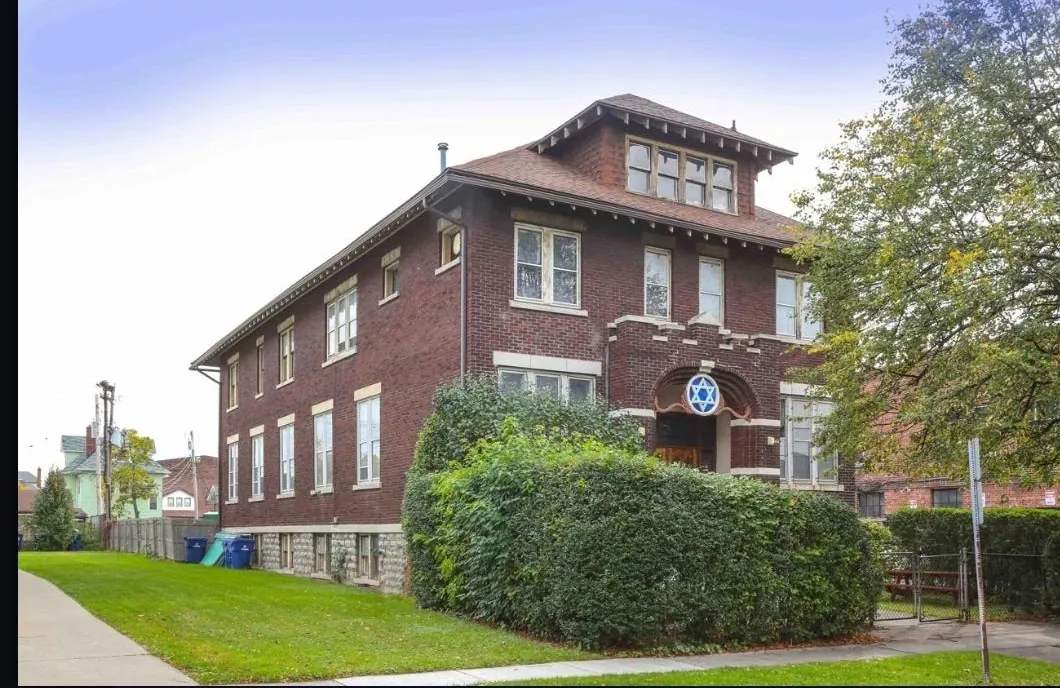 Saranac Synagogue at 85 Saranac Avenue