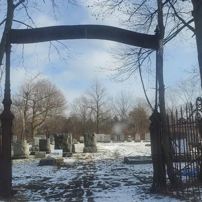 The gateway of the Beth Jacob Cemetery in the snow